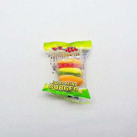 Sour-Gummi-Burger at The Candy Bar